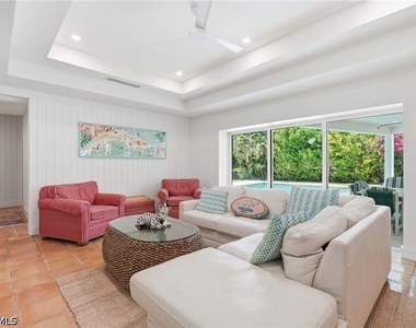 506 Pine Grove Lane - Photo Thumbnail 17
