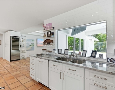 506 Pine Grove Lane - Photo Thumbnail 16