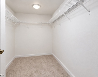 3029 Driftwood Way - Photo Thumbnail 6