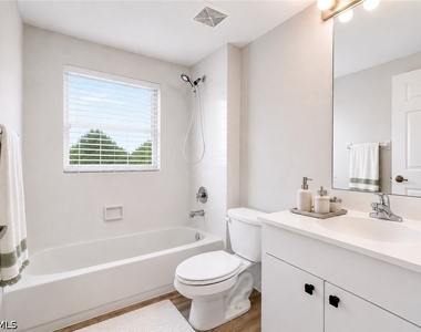 3029 Driftwood Way - Photo Thumbnail 12