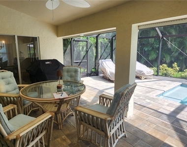 5549 Foxhunt Way - Photo Thumbnail 6