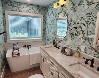 5549 Foxhunt Way - Photo Thumbnail 14