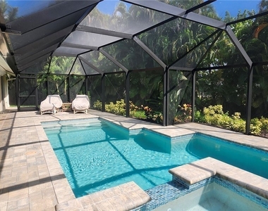 5549 Foxhunt Way - Photo Thumbnail 5