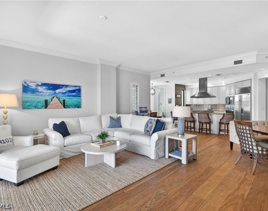 1540 5th Avenue S - Photo Thumbnail 3