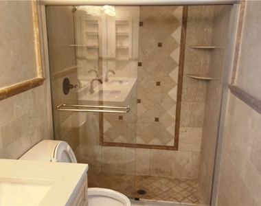 2074 Pine Isle Lane - Photo Thumbnail 37