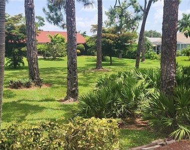 2074 Pine Isle Lane - Photo Thumbnail 16