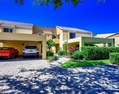 583 Beachwalk Circle - Photo Thumbnail 3