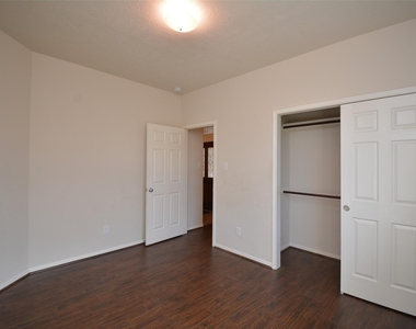 26114 Silver Timbers Lane - Photo Thumbnail 15