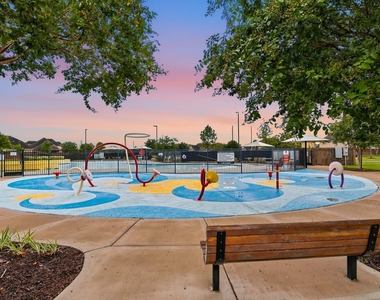 26114 Silver Timbers Lane - Photo Thumbnail 21
