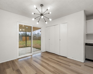 230 Tara Plantation Dr - Photo Thumbnail 9