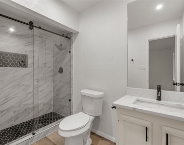 230 Tara Plantation Dr - Photo Thumbnail 13