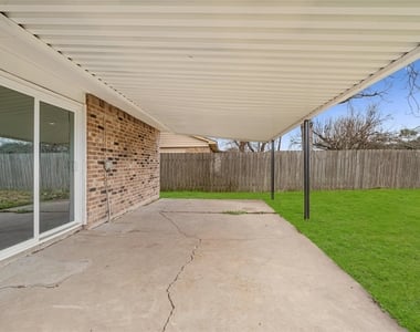 230 Tara Plantation Dr - Photo Thumbnail 17
