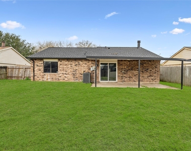 230 Tara Plantation Dr - Photo Thumbnail 19