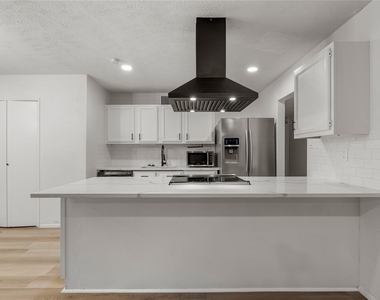 230 Tara Plantation Dr - Photo Thumbnail 8