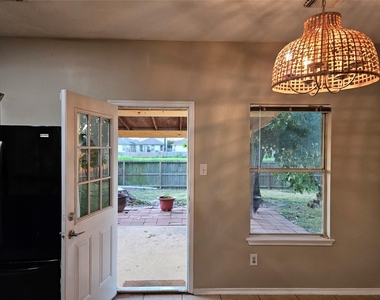 13111 Cherryglade Court - Photo Thumbnail 18