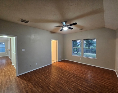 13111 Cherryglade Court - Photo Thumbnail 28