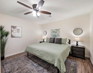1606 E Fayle Street - Photo Thumbnail 13