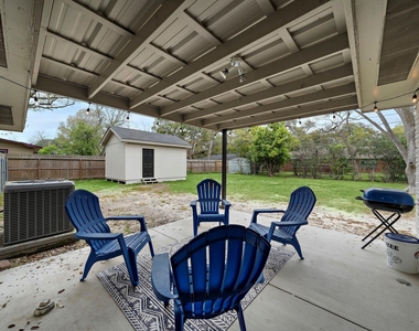 1606 E Fayle Street - Photo Thumbnail 19