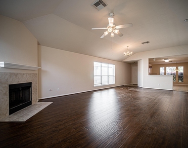 3610 Liberty Square Trail - Photo Thumbnail 3