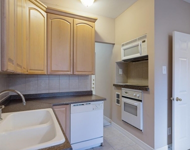 4110 Woodhead Street - Photo Thumbnail 8