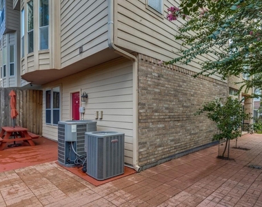 4110 Woodhead Street - Photo Thumbnail 13