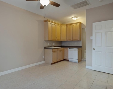 4110 Woodhead Street - Photo Thumbnail 6
