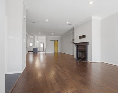 9419 Stonehouse Lane - Photo Thumbnail 1