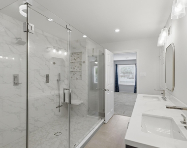 9419 Stonehouse Lane - Photo Thumbnail 12