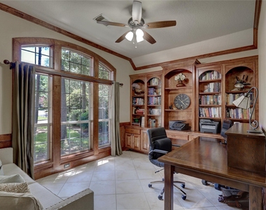 19 S Linton Ridge Circle - Photo Thumbnail 12