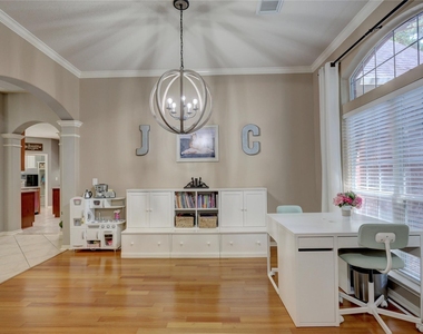 19 S Linton Ridge Circle - Photo Thumbnail 10