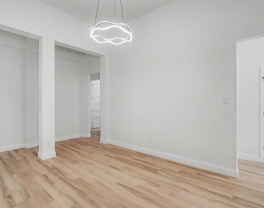 2905 Summer Cape Court - Photo Thumbnail 11