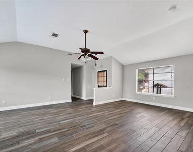 3218 Tynemeadow Court - Photo Thumbnail 8