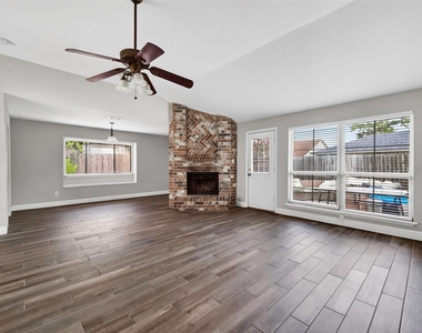 3218 Tynemeadow Court - Photo Thumbnail 11