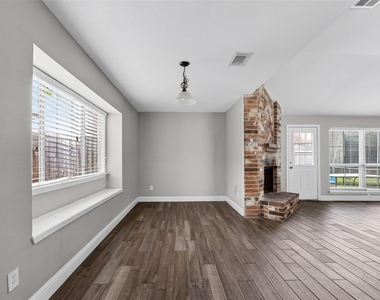 3218 Tynemeadow Court - Photo Thumbnail 13
