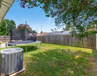 3218 Tynemeadow Court - Photo Thumbnail 39