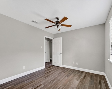 3218 Tynemeadow Court - Photo Thumbnail 33