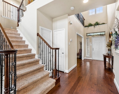 25915 Lockspur Court - Photo Thumbnail 8