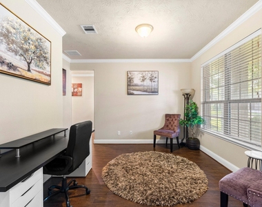 25915 Lockspur Court - Photo Thumbnail 9