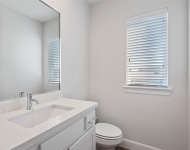 3004 Charline Avenue - Photo Thumbnail 16