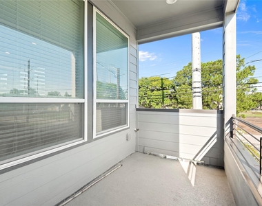 3004 Charline Avenue - Photo Thumbnail 3