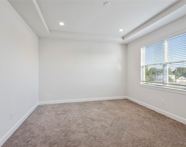 3004 Charline Avenue - Photo Thumbnail 18