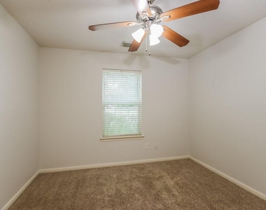 4422 Cannongate Drive - Photo Thumbnail 11