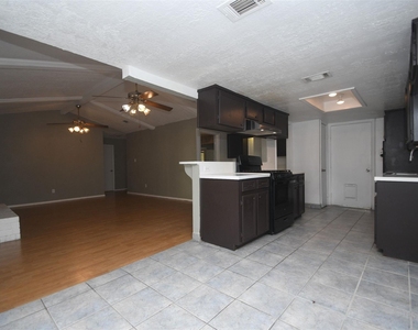 510 Chambly Drive - Photo Thumbnail 33