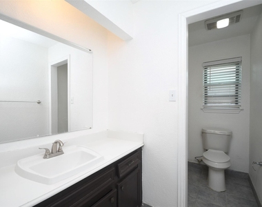 510 Chambly Drive - Photo Thumbnail 29