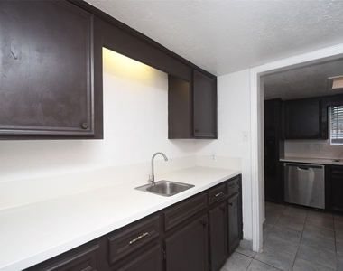 510 Chambly Drive - Photo Thumbnail 42