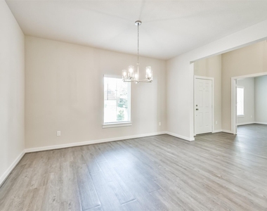 118 Prairie Dawn Circle - Photo Thumbnail 10