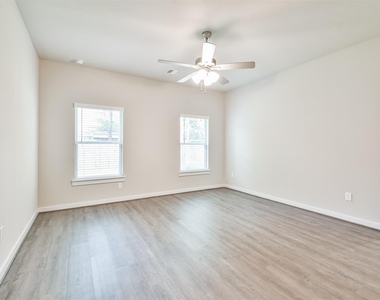 118 Prairie Dawn Circle - Photo Thumbnail 14