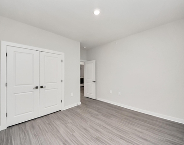 7711 Longmire Road - Photo Thumbnail 23