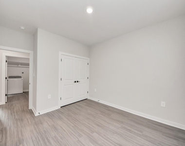 7711 Longmire Road - Photo Thumbnail 18
