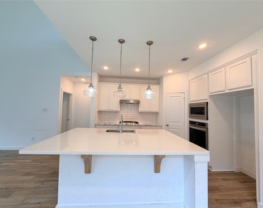 5039 Aspen Orchard Drive - Photo Thumbnail 4